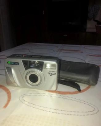 Yashica EZ Zoom Kyocera Analogica 35mm