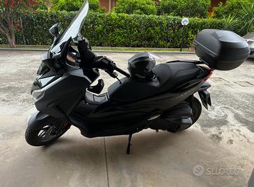 Scooter HONDA FORZA 350