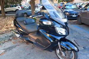 Suzuki Burgman 650 Executive 
