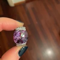 Anello pietra lilla e brillantini