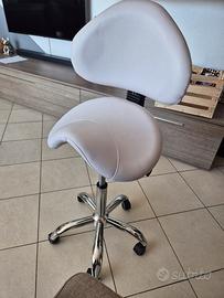 sedia con rotelle