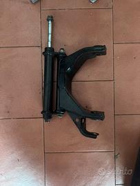 Supporto motore sh 300 2009