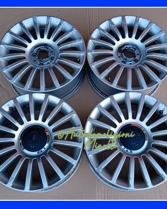 Cerchi in lega 6,5 x 16 per FIAT 500 2007 >