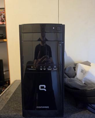 HP Compaq Desktop 4GB RAM SENZA SSD/HDD