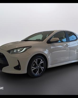 TOYOTA Yaris 1.5h Trend