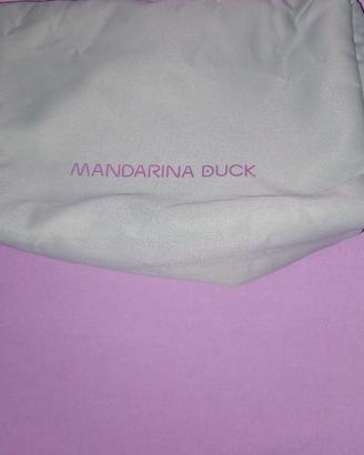 pochette mandarina duk 
