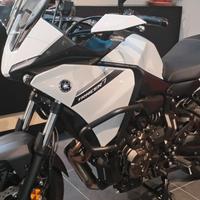Moto Yamaha Tracer 7