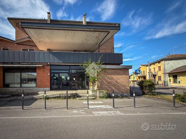 UFFICIO A PIZZIGHETTONE