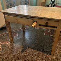 Tavolo da cucina d’epoca