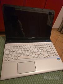 Sony VAIO i5