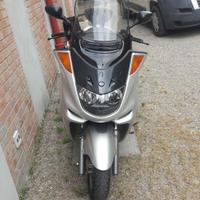 Yamaha Skyline 250 cc.