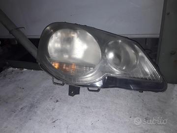 FARO ANTERIORE DESTRO VOLKSWAGEN Polo Restyling 4Â