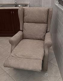 poltrona relax nuova mai usata