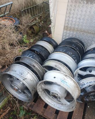 cerchi moto usati vari