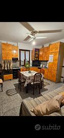 Cucina completa in legno