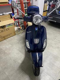 Vespa Lx125