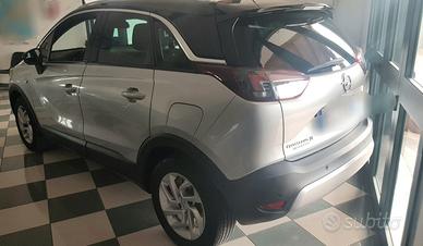 OPEL CROSSLAND X 1.5 Diesel 102 CV Full Led Navi