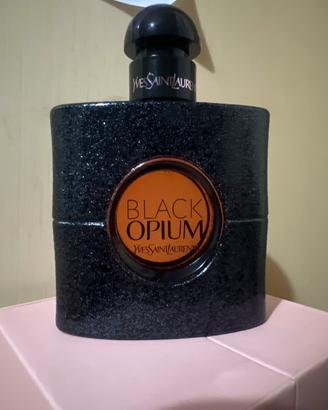 Black opium Yves Saint Laurent