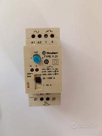 FINDER TYPE 11.01 Interruttore Crepuscolare EC-01