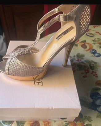 Scarpa tacco