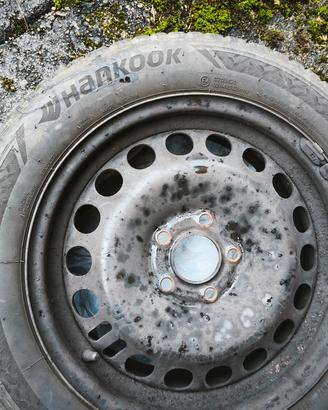 Ruote complete  Hankook 205/55 R16 91H