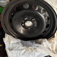 Cerchi invernali da 16 in ferro bmw