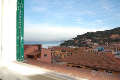 Mansarda vista mare Porto S Stefano