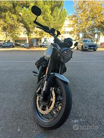 Moto Guzzi V7 Sport E5 2025