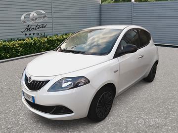 Lancia Ypsilon 1.0cc 70cv S&S Hybrid Gold Plus