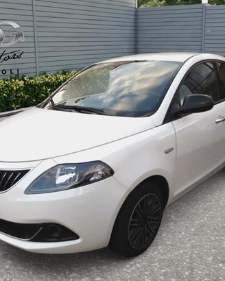 Lancia Ypsilon 1.0cc 70cv S&S Hybrid Gold Plus