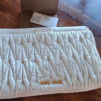 pochette MIU MIU