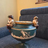 Vaso decorativo in ceramica del 1800