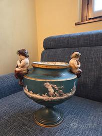 Vaso decorativo in ceramica del 1800