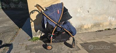 Baciuzzi passeggino Jeans 