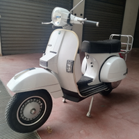 Vespa px 200 arcobaleno iscritta fmi