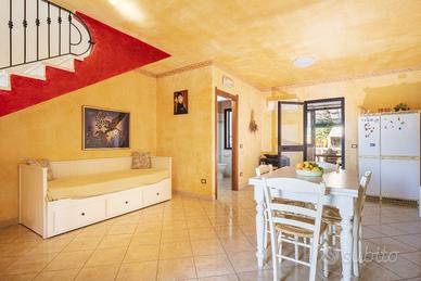 arredamento completo per una villetta o apparta