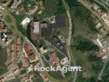 TERRENO CON PROGETTO CENTRO COMMERCIALE