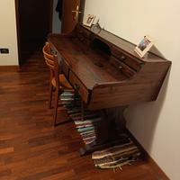 scrittoio legno massello. 