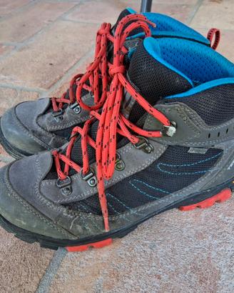 Scarpe da trekking Tecnica in Goretex n 36