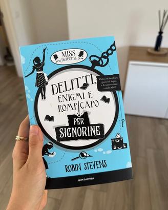 Miss Detective. Delitti, enigmi e rompicapo per si