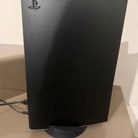 PS5 con controller + 3 Giochi + Cuffie Pulse 3D