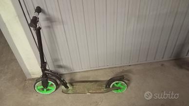 Tre monopattini per bimbi Mikado Sport