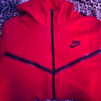 Nike tech rossa