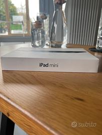 Scatola originale iPad Mini 1 (solo box)