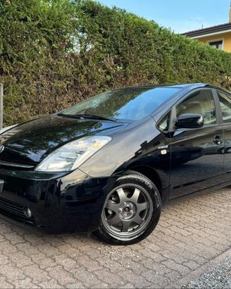 Toyota Prius 1.5i 16V