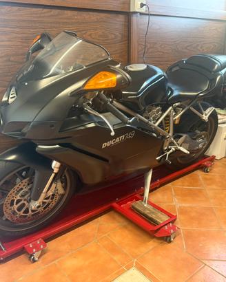 Ducati 749