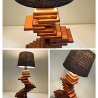 Lampada artigianale in legno