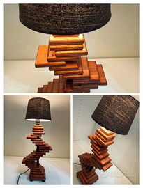 Lampada artigianale in legno