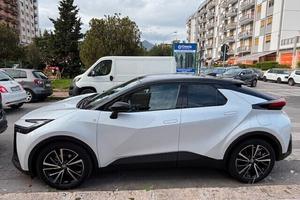 Toyota C-HR Finanziabile Garanzia anche permuta