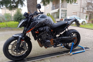 KTM 890 Duke 2021
